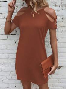 SHEIN LUNE Vestido casual de unicolor con hombros descubiertos para ropa de Año Nuevo