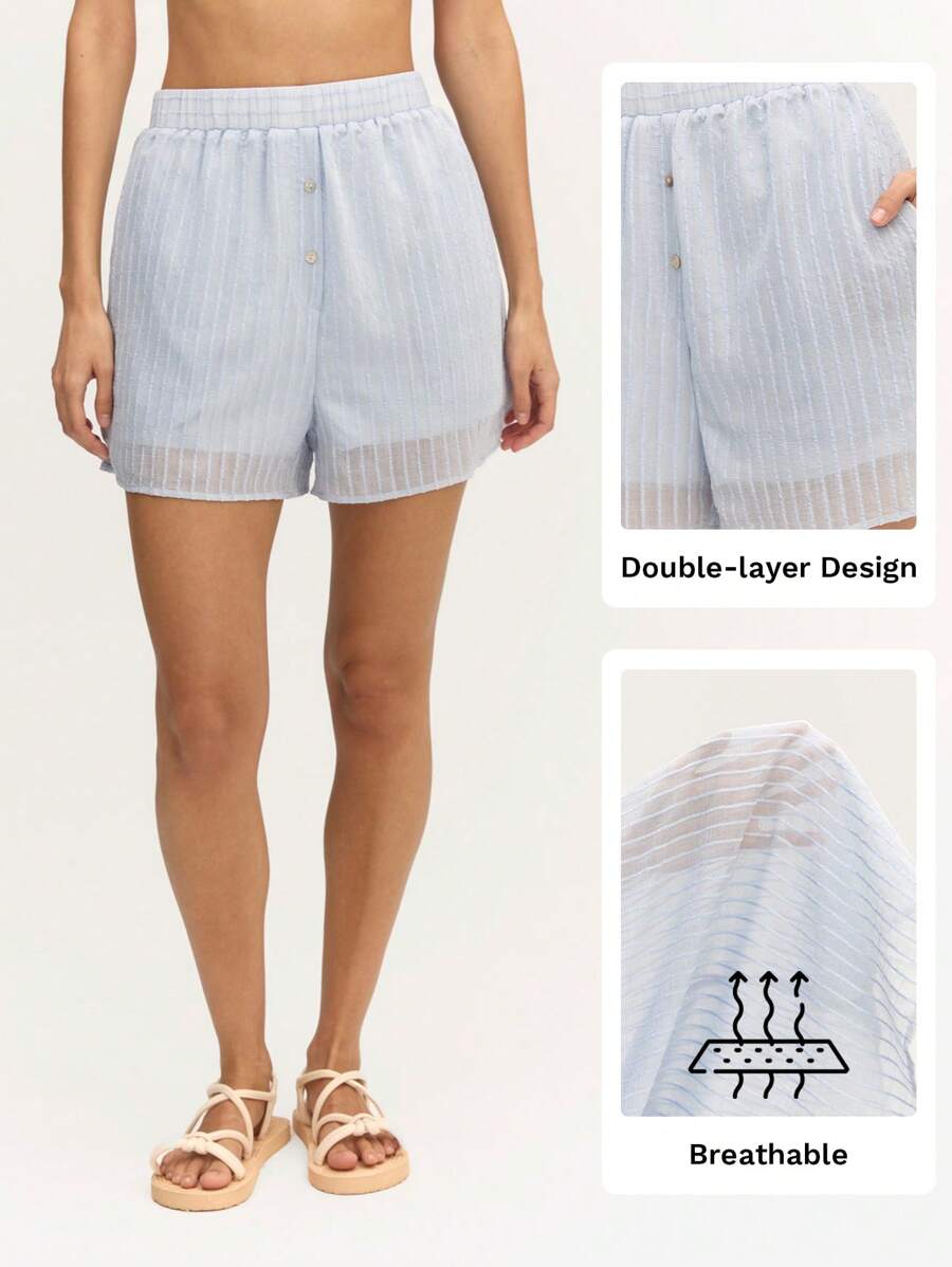 SHEIN Unity 纹理条纹薄纱短裤，前部纽扣设计，休闲百搭，为任何造型增添时尚感。