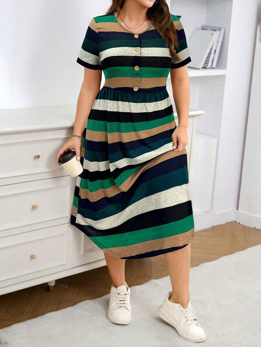 SHEIN LUNE SHEINLUNE Váy dệt kim sọc tay ngắn cỡ lớn cho nữ, Trang phục đi nghỉ cho nữ, Váy kín đáo cho nữ, Trang phục sân bay cho nữ, Váy Boho cho nữ, Váy mùa xuân, Trang phục nghỉ dưỡng cho nữ, Váy câu lạc bộ, Váy nhiệt đới, Mùa xuân - màu xanh lá - Xem 1