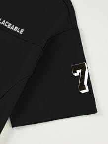 Manfinity Campus Court 男士休闲字母与数字印花短袖 T 恤，夏季，男士球衣，男士足球球衣 - 黑色 - 查看 4