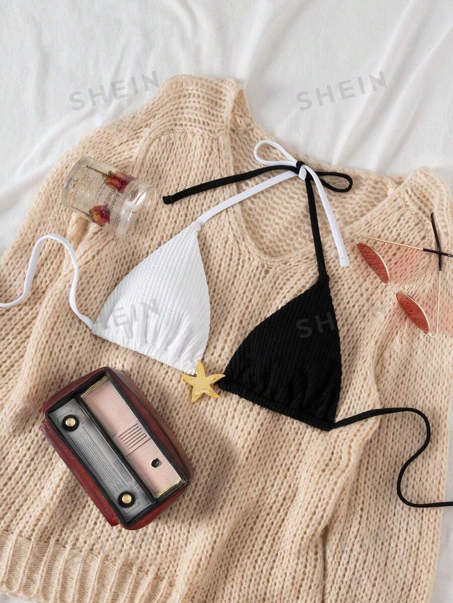 SHEIN Swim Top de bikini con contraste de textura negro y blanco, emparejado con accesorios dorados, traje de baño sexy de verano con taza triangular para adultos