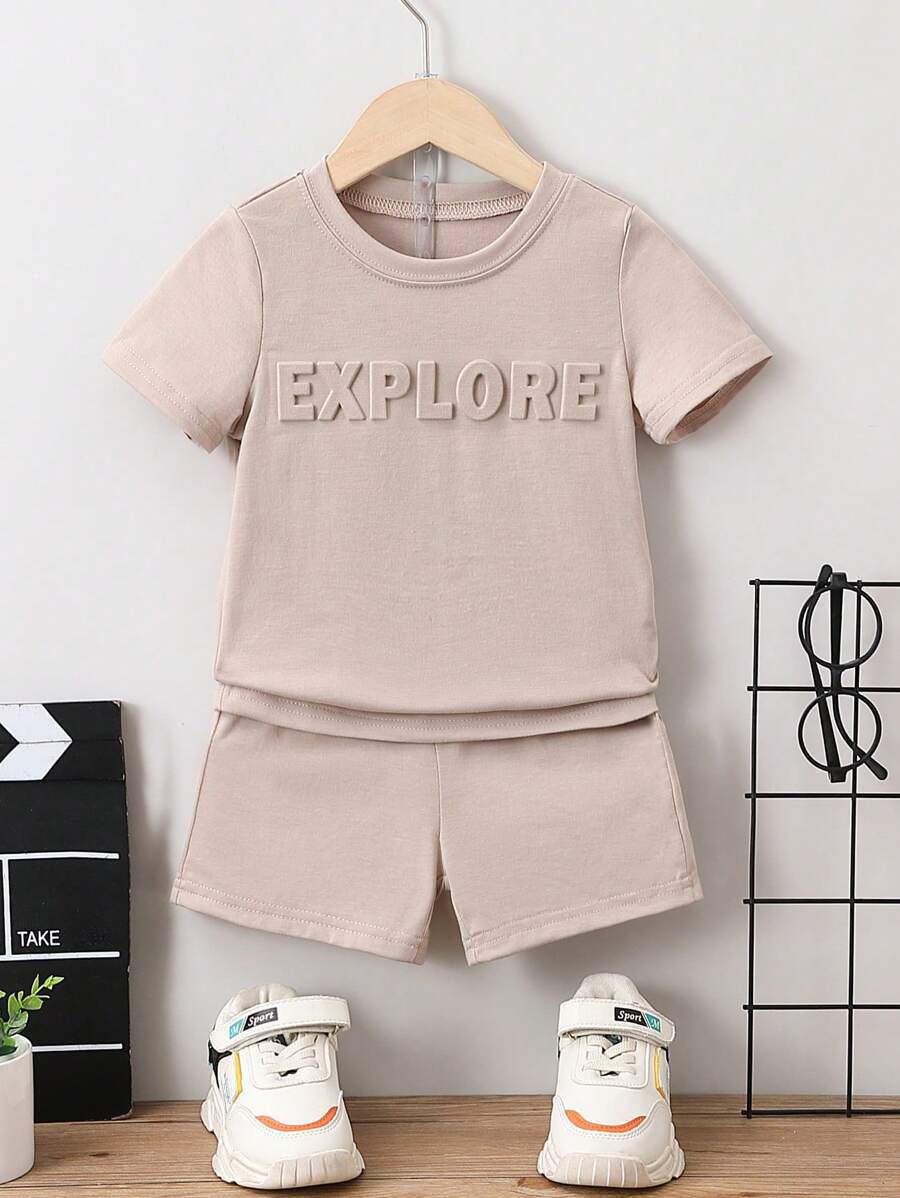 SHEIN Young Boy Loose And Comfortable T-Shirt & Shorts Set, Casual And Cute Style, Suitable For School, Party, Outing, And Sports. Perfect For 4-7-Year-Old Boys. Kids Two Pieces Set - Khaki - View 1