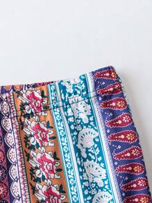 SHEIN LUNE Plus Size Women High Stretch Comfortable Paisley Striped Print Flare Pants, Bohemian Resort, Spring/Summer Womenswear, Plus Size Women Pants - Multicolor - View 3