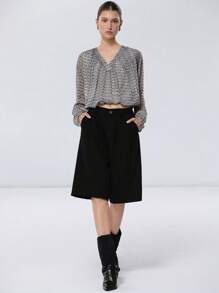 SHEIN Privé 女士优雅雪纺 V 领褶皱下摆长袖衬衫，百搭度假装 - 彩色 - 查看 1