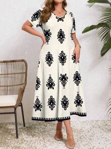 EMERY ROSE Versatile Casual Retro Floral Printed Loose Plus Size Women V-Neck Short Sleeve Dress, Suitable For Summer Suitable For Going Out Chic Dress,Flower/Vacation/Spring - Black and White - View 5