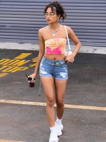 SHEIN Girlism Teen Girls Y2K Spring Summer Break Light Washed Low Waist Ripped Raw Hem Denim Jeans Mini Shorts,Summer Boho Beach Holiday Concert Rave Festival Graduation Outfits - Light Wash - View 4