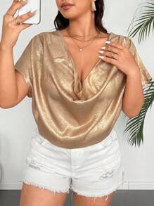 Calvaya 大码女式垂褶短袖金箔褶皱宽松优雅衬衫，适合约会和聚会 - 金色 - 查看 5