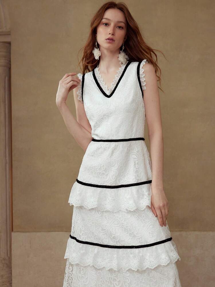 LACE CONTRAST TRIM LAYERED MIDI DRESS
