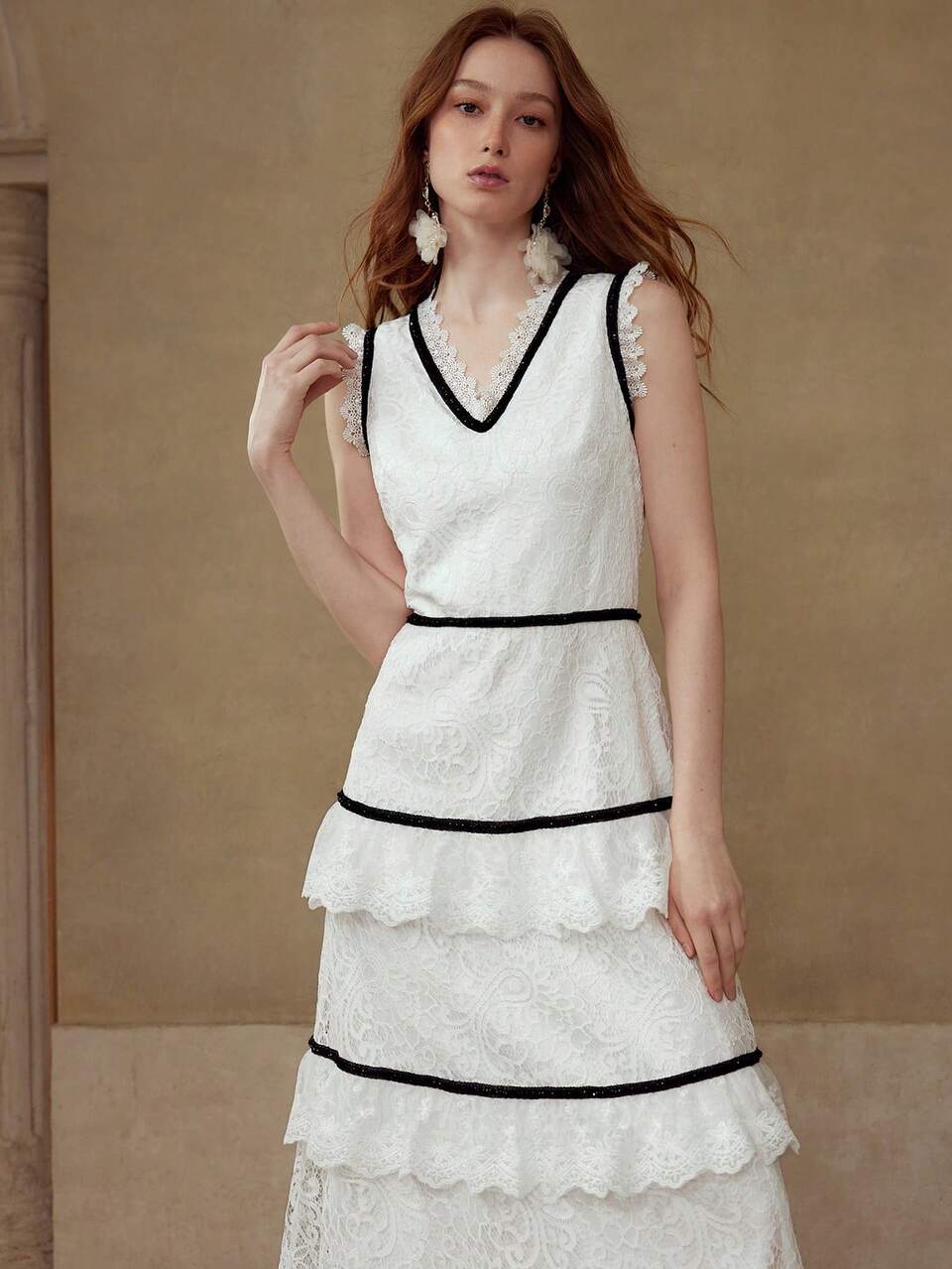 LACE CONTRAST TRIM LAYERED MIDI DRESS