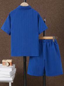 SHEIN Bộ 2 áo sơ mi tay ngắn và quần short trơn màu cho bé trai tuổi teen, phong cách tối giản, phù hợp cho mùa hè - Xanh đậm - Xem 2