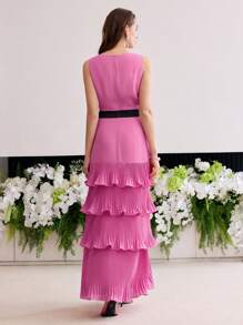 MOTF Soiréza VESTIDO DE CAPAS CON ESTAMPADO FLORAL ESTÉREO - Rosa Fucsia - Ver 5