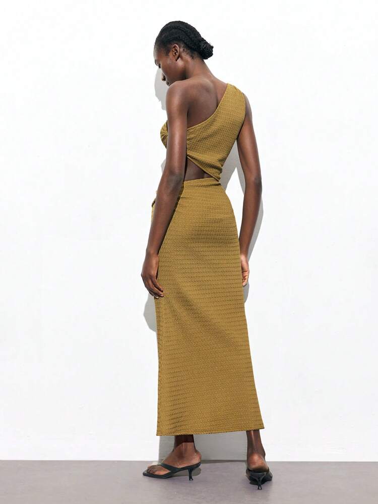 SHEIN Maija 2025 New Asymmetrical Cut-Out Waist Asymmetric Shoulder Slit Side Romantic Urban Resort Vacation Casual Dress, Suitable For Festivals, Weddings, Parties, Graduation, St. Patrick's Day, Spring Break, Easter,Autumn Clothes For Women