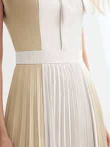 MOTF PREMIUM COLORBLOCK PLEATED DRESS