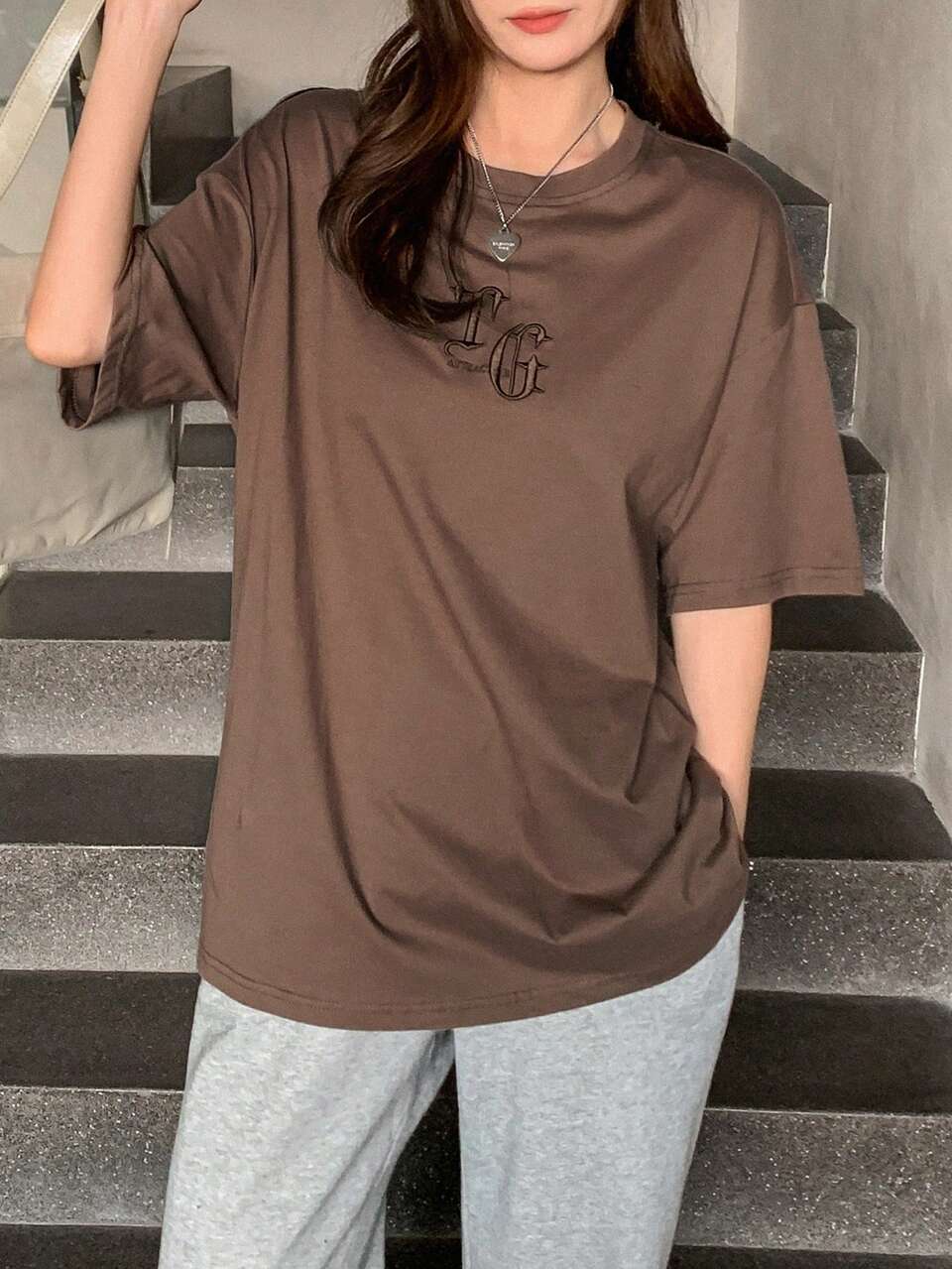 Embroidery Letter Pattern Drop Shoulder Tee Oversized T-Shirt Preppy Tops