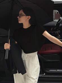 DAZY Women Solid Color Cropped T-Shirt - Black - View 6