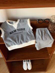 SHEIN 2 件套婴儿男孩/女孩休闲日常搭配超大宽松圆领针织上衣和短裤套装，适合春夏季、室内和室外穿着 - 灰色 - 查看 4