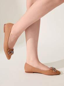 CUCCOO CHICEST Damskie buty typu casual z płaskim noskiem i kokardą