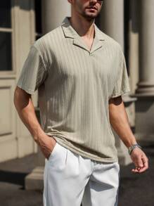 Manfinity Homme Men's Solid Color Turndown Collar Short Sleeve Casual Polo Shirt