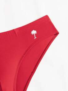 Manfinity Swimmode Men's Red Coconut Tree Pattern Stretch Triangle Swim Trunks For Beach Vacation Men Swim Trunks
