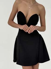 Aloruh Solid Color Deep V-Neck Backless Umbrella Hem Short Dress Wedding Guest Dress Women Bridal Shower Dress Elegant Modest Wedding Anniversary Bridesmaid Party Date Sexy, Graduation Dress Summer Summer Dress Summer Dresses For Women Floral Dress Floral Dresses For Women Summer Outfits Summer Clothes Summer Outfits For Women Summer Holiday Outfits Valentine's Day Valentine Outfits For Women Valentine - Black - View 7