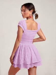 SHEIN PETITE Vestido de mujer con cuello cuadrado, dobladillo con volantes y pliegues de unicolor