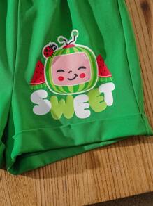 CoComelon X SHEIN 2 件装男婴卡通水果图案针织圆领 T 恤和可调节肩带短裤套装 - 彩色 - 查看 9
