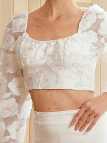 Aveloria 浪漫甜美白色提花刺绣灯笼袖短款衬衫，腰部收紧设计，优雅时尚风格，全身印花