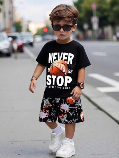 SHEIN Young Boy 2pcs Black Sports Set With Portrait & Letter Print, Cute Round Neck And Regular Sleeves, For Summer, School, Campus, College