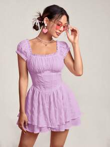 SHEIN PETITE Vestido de mujer con cuello cuadrado, dobladillo con volantes y pliegues de unicolor