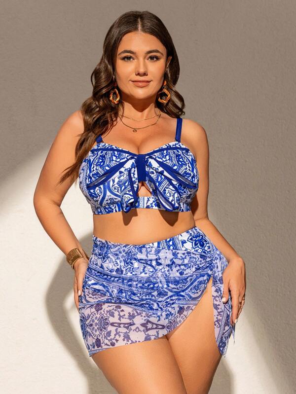 SHEIN Swim Curve Bộ đồ bơi đi biển trước khoét lỗ in họa tiết ngẫu nhiên cỡ lớn cho nữ, phong cách thường ngày ngày lễ