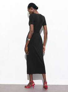 Maija Áo crop top hở vai tay ngắn màu đen mới 2025, đơn giản thời trang đa năng phong cách mùa hè lễ hội âm nhạc kỳ nghỉ bãi biển giản dị lãng mạn khu nghỉ dưỡng đô thị thích hợp cho tiệc đi chơi tiệc cưới khách mời mùa tốt nghiệp cổ điển - màu đen - Xem 3