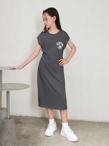 SHEIN Tween Girl 宽松休闲背印花开衩圆领落肩中长连衣裙 - 深灰色 - 查看 3
