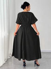 Elenzga 大码 V 领纯色短袖休闲连衣裙，简约时尚，适合日常穿着、情人节