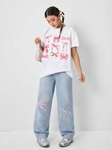 Set de 2 piezas: Camiseta holgada con lazo estampado y jeans de pata ancha bordados para niñas preadolescentes, ropa diaria cómoda y de moda - Blanco - Ver 4