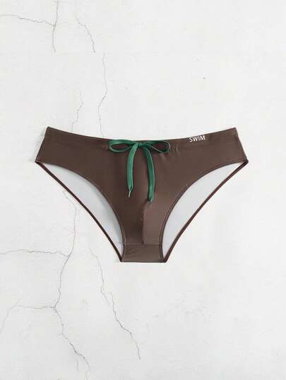 Manfinity Swimmode Men's Letter Print Triangle Beach Swimming Trunks Couple Boyfriend