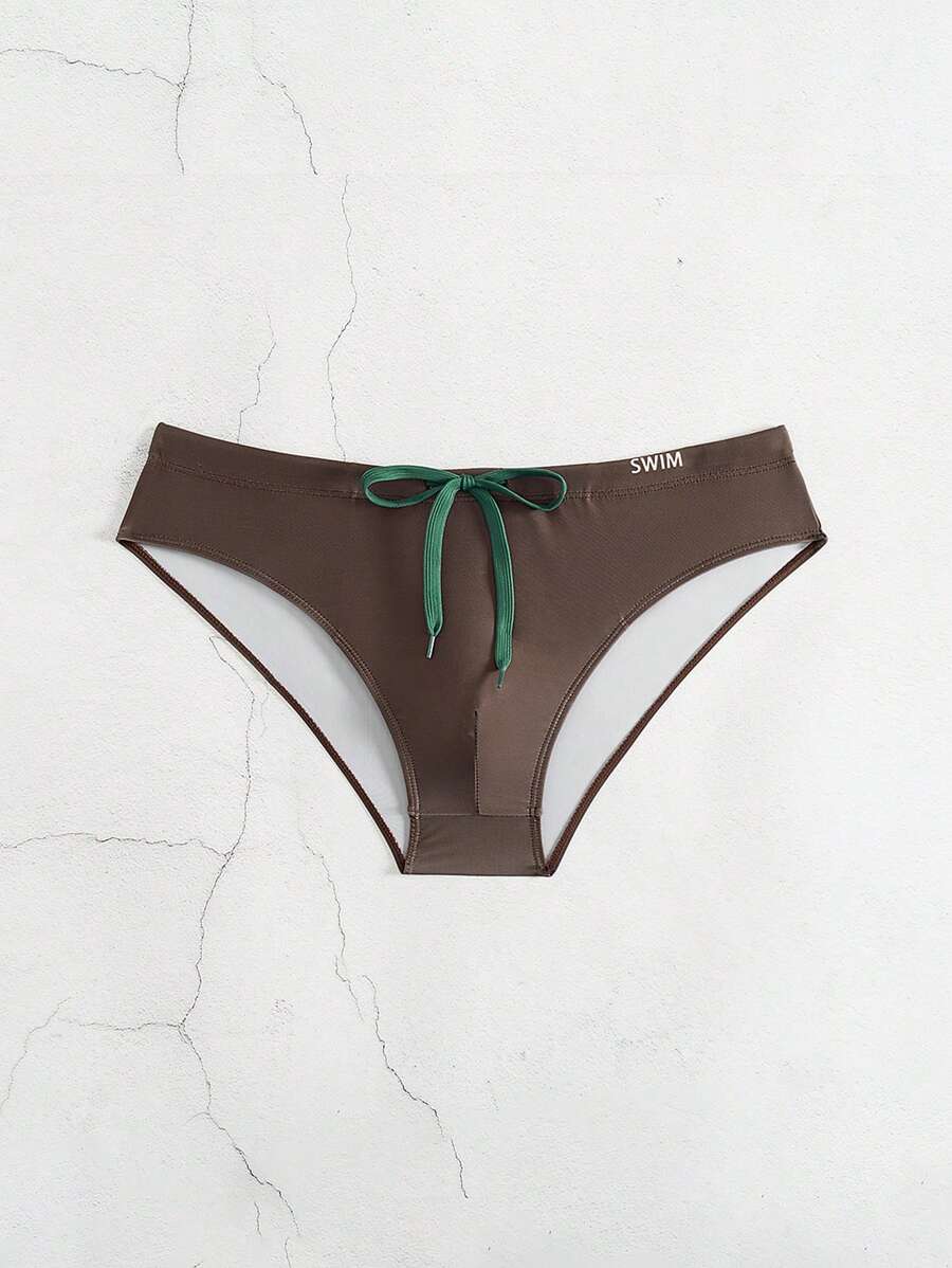 Manfinity Swimmode Men's Letter Print Triangle Beach Swimming Trunks Couple Boyfriend