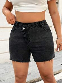 SHEIN EZwear Plus Size Solid Color Pocket Bodycon Denim Shorts - Black - View 1