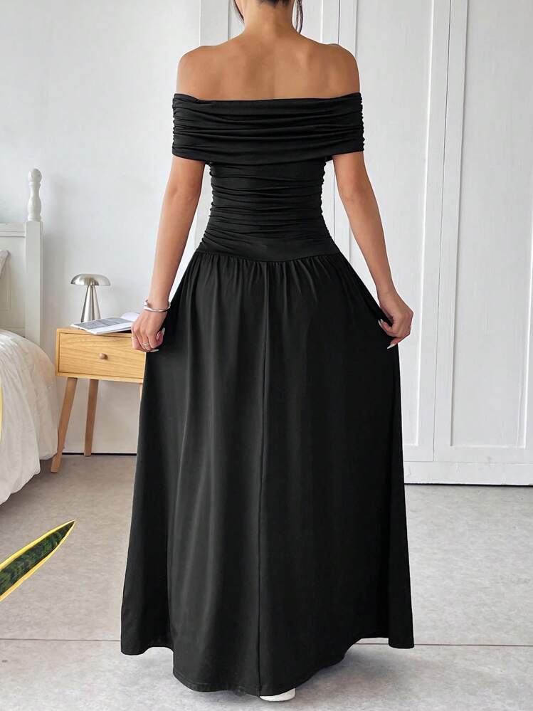 SHEIN EZwear فستان طويل بطراز غربي محبوك بخصر منقوش وكتف مكشوفة، صيفي - الأسود - مشاهدة 2