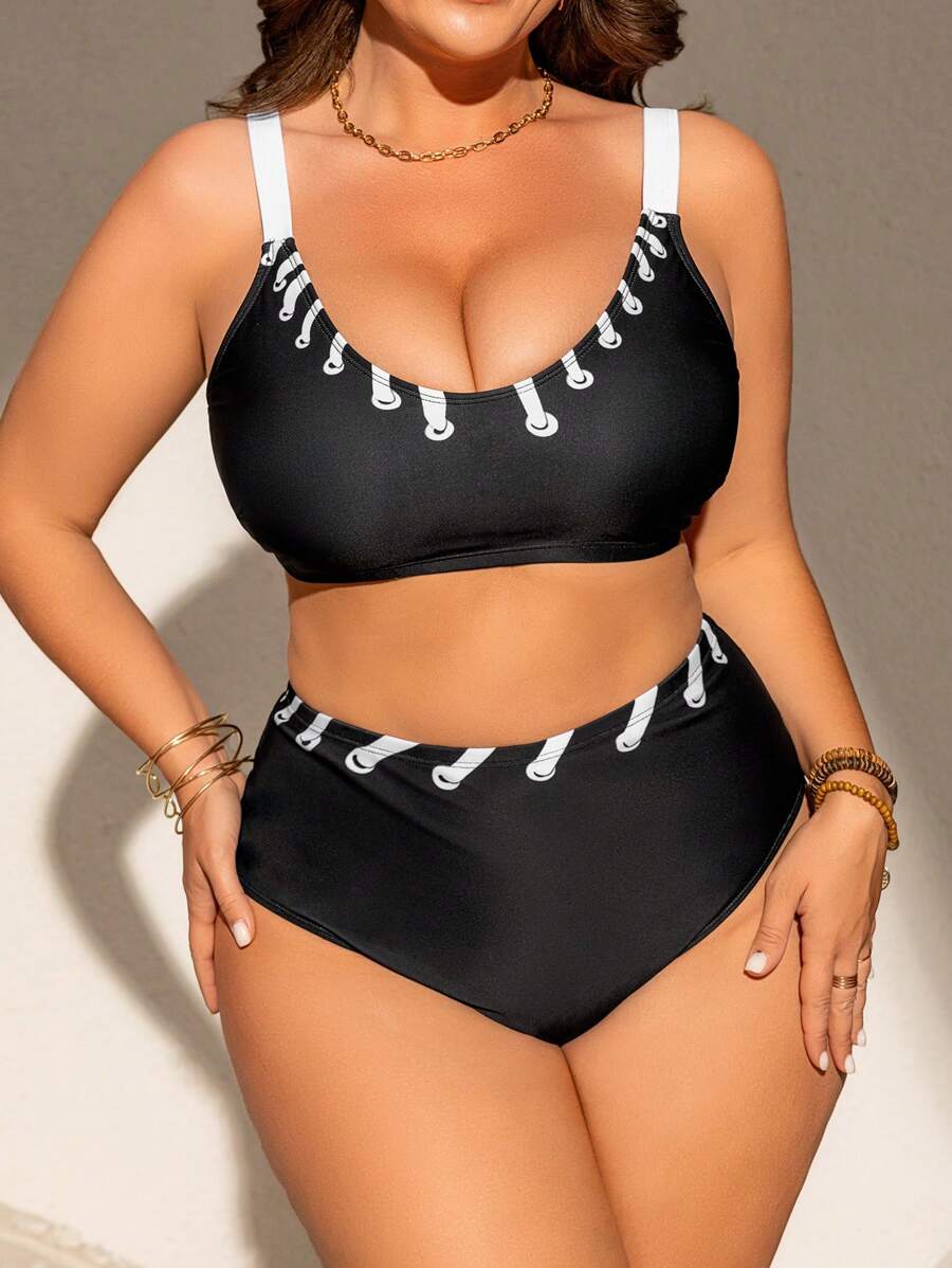 SHEIN Swim Curve Plus Size Women 2 Pieces Solid Color Floral Print Elastic Sports Beach Swimwear Set For Summer Beach Vacation - Black - View 1