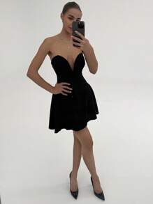 Aloruh Solid Color Deep V-Neck Backless Umbrella Hem Short Dress Wedding Guest Dress Women Bridal Shower Dress Elegant Modest Wedding Anniversary Bridesmaid Party Date Sexy, Graduation Dress Summer Summer Dress Summer Dresses For Women Floral Dress Floral Dresses For Women Summer Outfits Summer Clothes Summer Outfits For Women Summer Holiday Outfits Valentine's Day Valentine Outfits For Women Valentine - Black - View 5