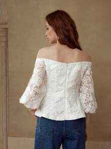 MOTF PREMIUM 露肩蕾丝衬衫 - 白色 - 查看 3