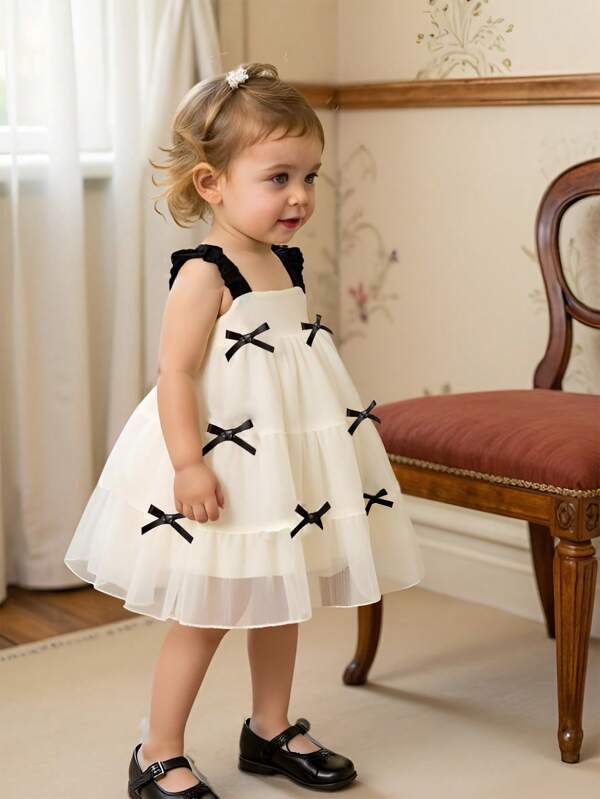 SHEIN Baby Girl Cute Bow Strap Dress, Summer