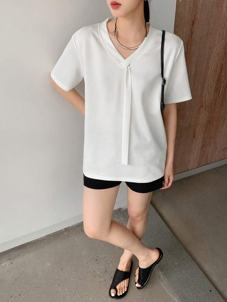 Asymmetric Ribbon Tie-Up Twist Design Loose Short Sleeve Business Casual T-Shirt For Women