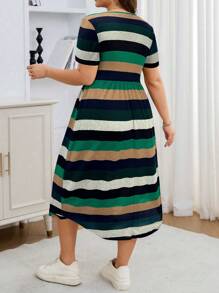 SHEIN LUNE SHEINLUNE 大码女式条纹短袖针织休闲连衣裙，女士度假装，女士朴素连衣裙，女士机场装，女士波西米亚风连衣裙，春季连衣裙，女士度假装，俱乐部连衣裙，热带连衣裙，春季 - 綠色 - 查看 2