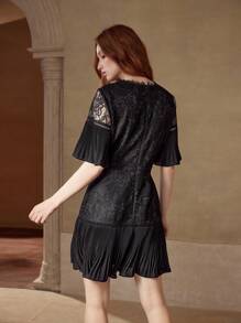 MOTF PREMIUM CONTRAST LACE ZIPPER DRESS - Black - View 4