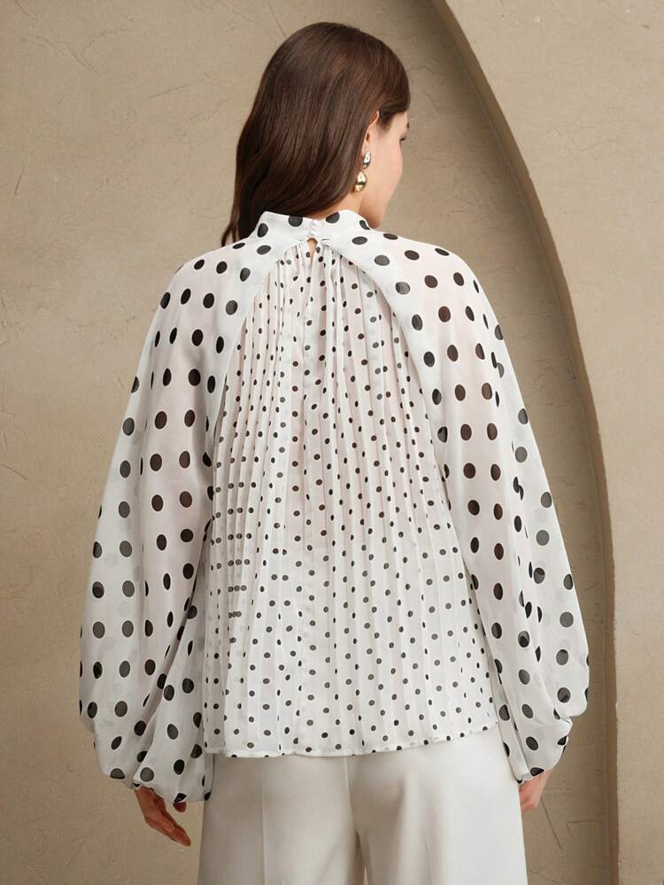 Blouse à manches longues plissée avec nœud devant à pois pour femmes, élégante et polyvalente pour le travail et les tenues décontractées