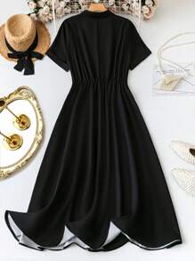 SHEIN LUNE Abito corto con maniche corte, colletto camicia, vita segnata, con stampa floreale, adatto per donna taglia comoda, per occasioni eleganti e pendolarismo