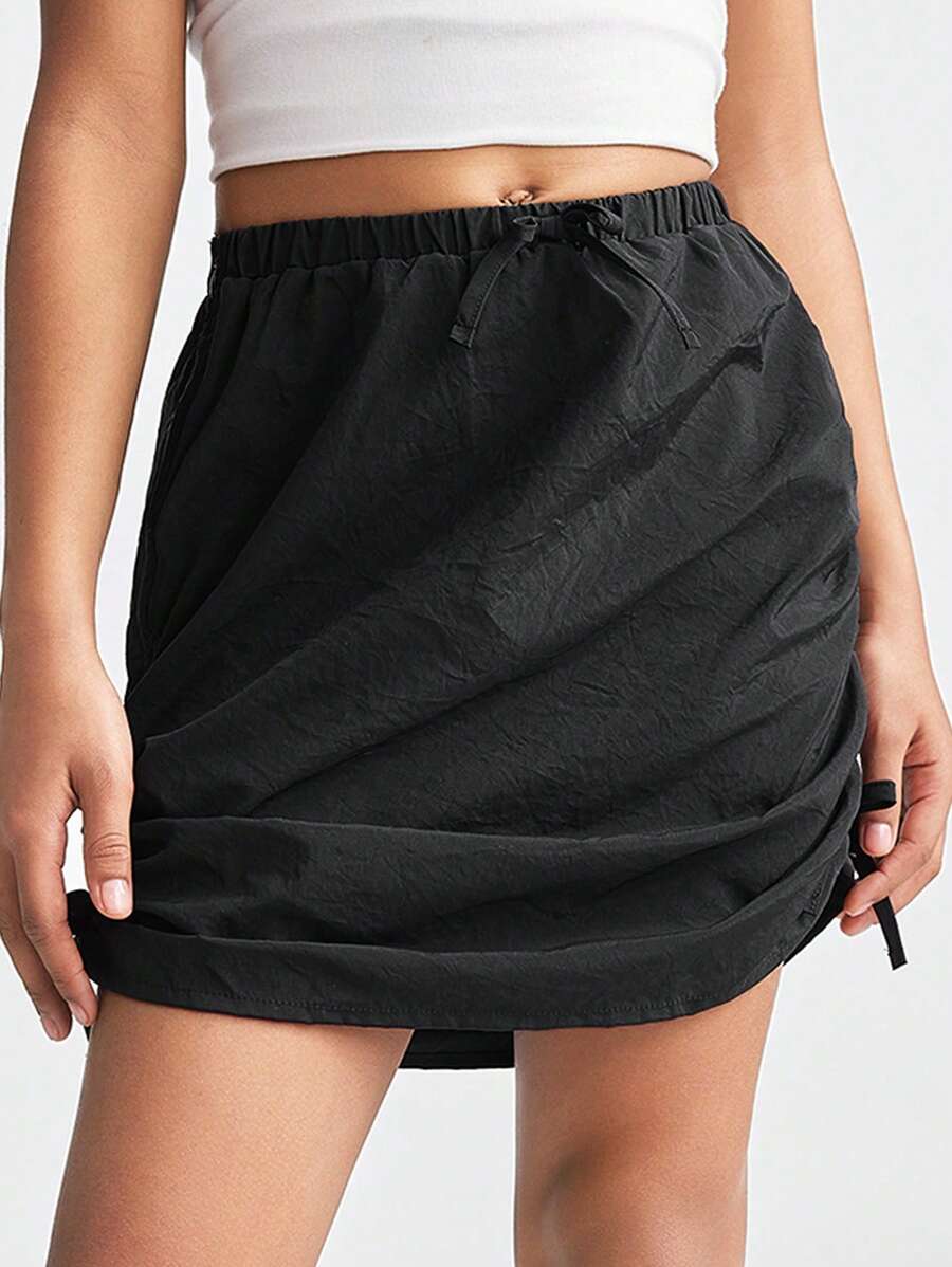 SHEIN 青少年女孩春夏音乐节可调节腰部黑色抽绳侧裙