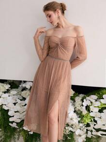 MOTF Soiréza 扭纹开衩侧露肩连衣裙