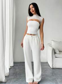 女士撞色蕾丝领镂空修身时尚 T 恤